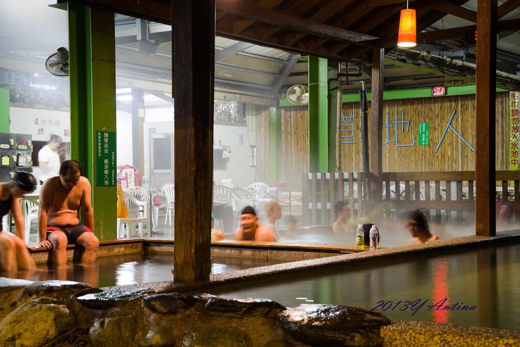Cdr Hotspring Resort Liugui Esterno foto