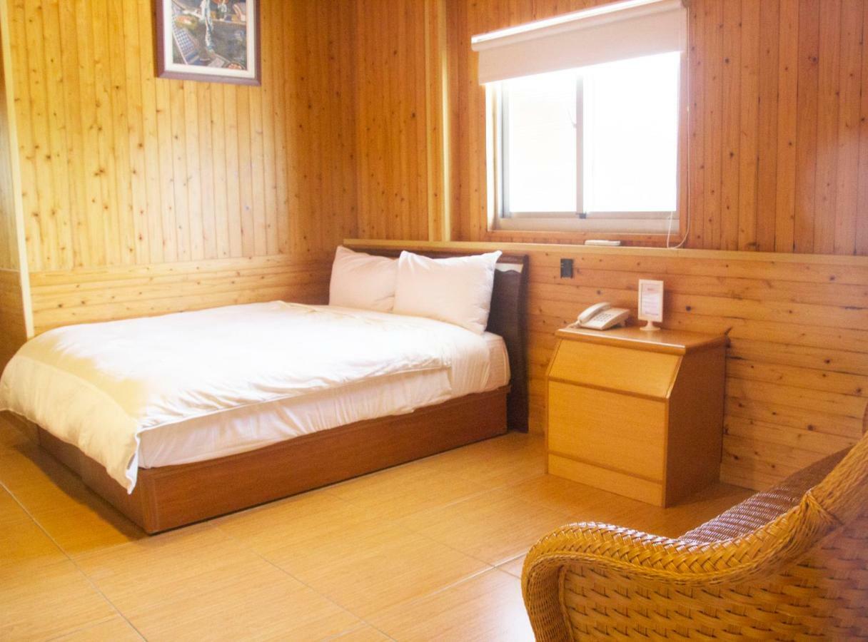 Cdr Hotspring Resort Liugui Esterno foto